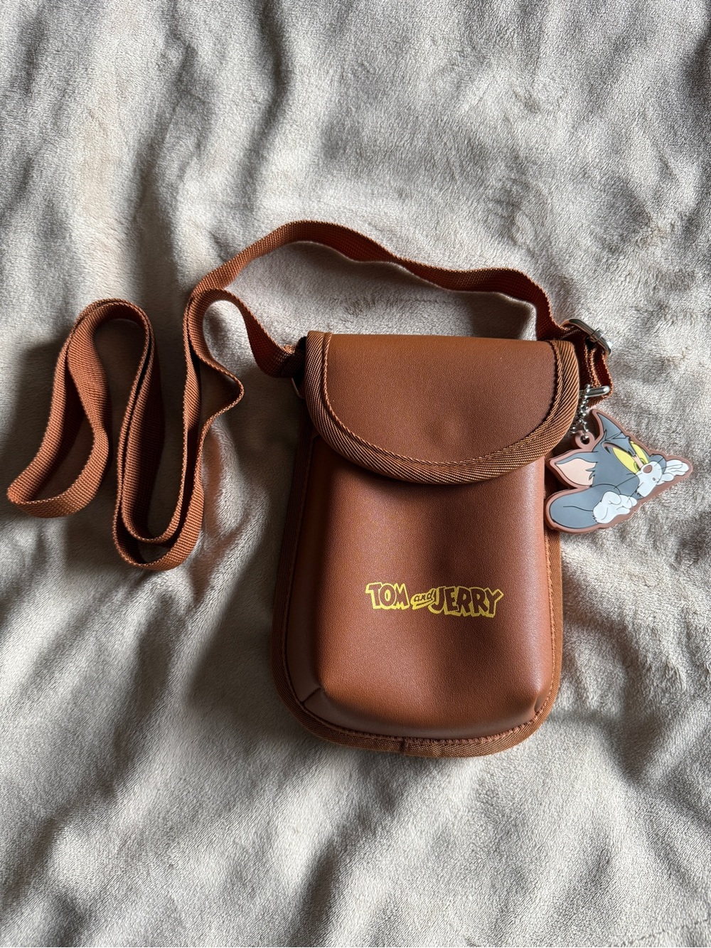 Tom and Jerry Brown Crossbody Phone Bag